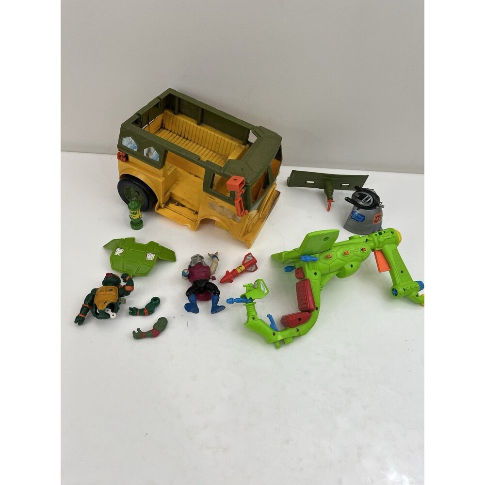 Vintage VTG Playmates Ninja Turtles TMNT Vehicle & Figure Parts Pieces Lot